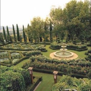 Meet your Posher, Danica